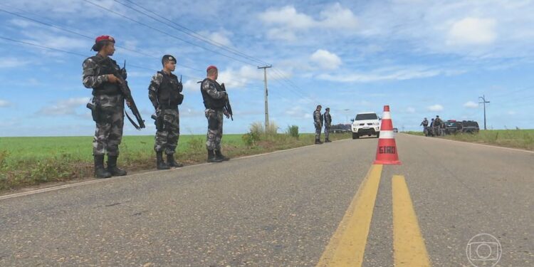 Roraima aumenta policiamento em cinco cidades contra ações criminosas de garimpeiros que fugiram da reserva Yanomami