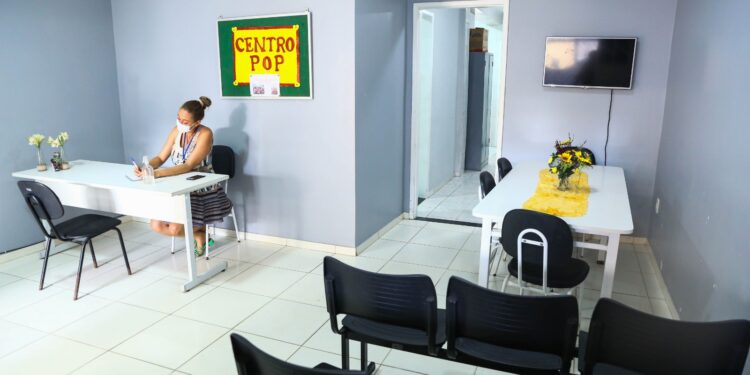 Candeias: Centro POP para população em situação de rua, está em novo endereço