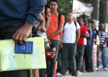 9,2 milhões de trabalhadores estão desempregados no Brasil, aponta IBGE