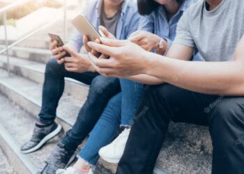 Aplicativo Discord nova ferramenta que incentiva adolescentes a automutilação, a praticar crueldade contra animais e até pedofilia