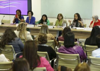 A cada 4 horas uma mulher é vítima de violência no Brasil