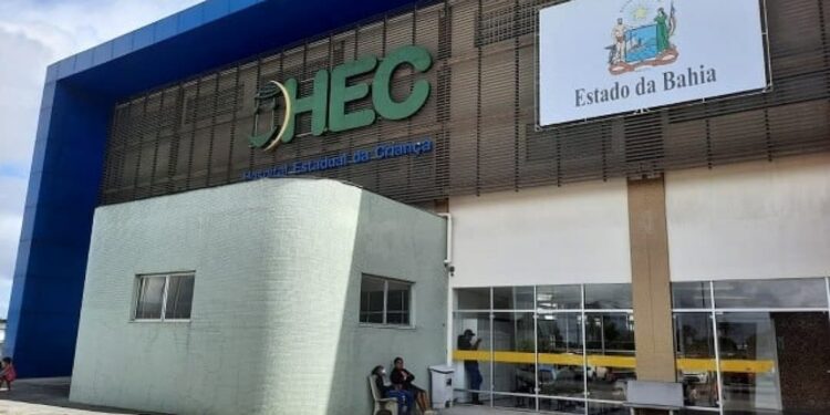 Criança de quatro anos é baleada em Feira de Santana; adolescentes são suspeitos de efetuarem os disparos