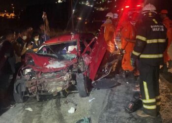 Acidente: Batida entre caminhão e carro deixa feridos na BA 523