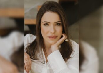 Advogada investigada por matar ex-sogro e a mãe dele, perseguia o ex com perfis falsos e 100 números de telefone, diz delegado