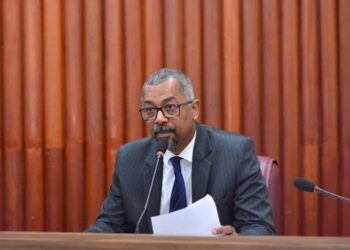 Madre de Deus: Vereador tem casa e carro atingidos por diversos tiros de facção