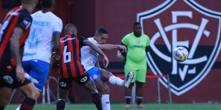 Bahia enfrenta o Vitória em mais um clássico do Nordeste
