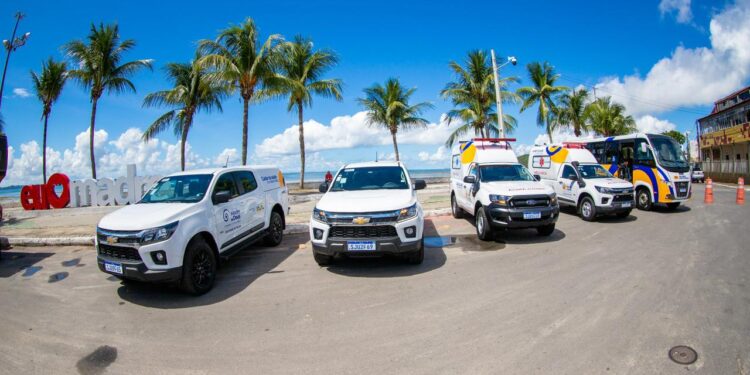 Madre de Deus: Prefeito Dailton Filho, entrega mais cinco veículos para área da saúde