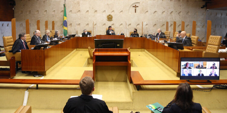 STF tem 5 a 0 para dizer que Constituição não prevê ‘poder moderador’ ou intervenção militar