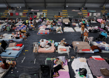 Chuvas no RS: Número de pessoas fora de casa  aumenta e chega a quase 400 mil