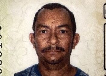 Jovem de 21 anos é preso suspeito de matar pai com golpes de faca e marreta no interior da Bahia