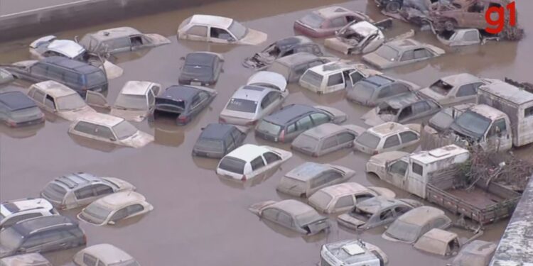 Chuvas no RS: Com mais de 90% da cidade alagada, Eldorado do Sul tem ‘cemitério de carro