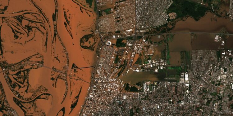 Rio Grande do Sul: Ruas e rodovias atingidas por enchentes, somam distância suficiente para atravessar Brasil de norte a sul