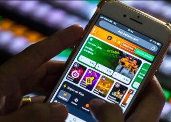 Parte do orçamento familiar no Brasil é usado para apostas esportivas, aponta pesquisa