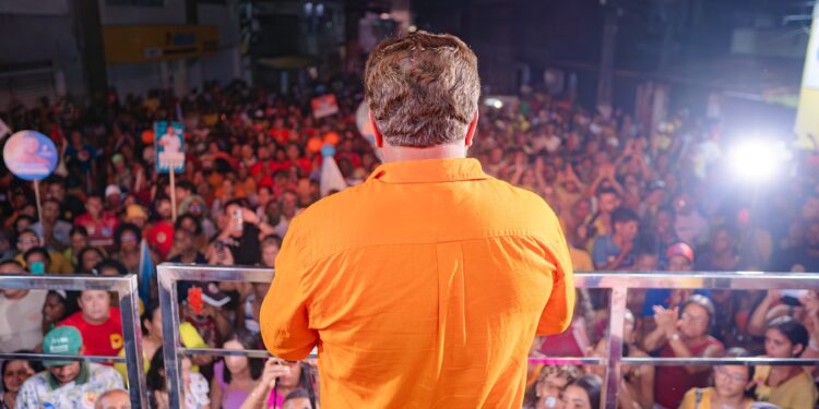 Madre de Deus: No Dia da Independência, Dailton Filho reúne multidão em seu primeiro comício