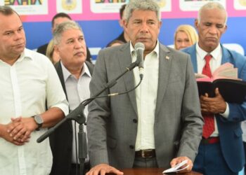 Jerônimo diz que nova rodoviária de Salvador poderá ser entregue no primeiro trimestre de 2025