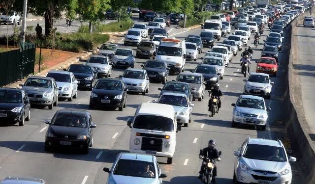 Câmara aprova lei que obriga motoristas bêbados a pagarem pensão para suas vítimas
