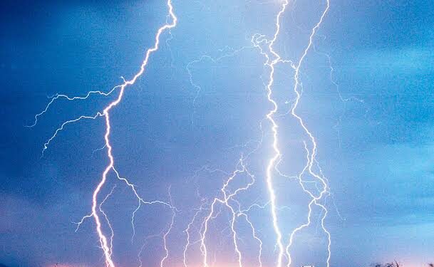 Bahia foi atingida por mais de 56 mil raios somente no final de semana