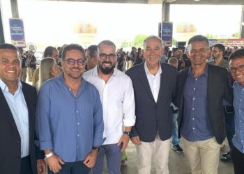 Prefeito Dailton Filho participa da entrega de viaturas da Polícia Civil, realizada pelo governo do Estado