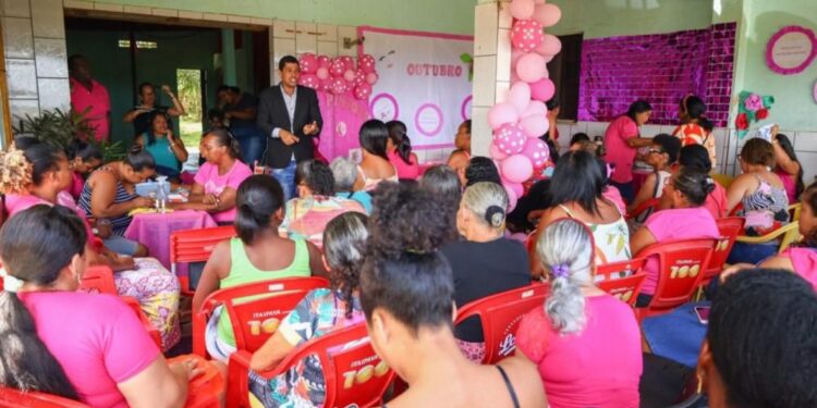 Caravana da Mulher leva serviços gratuitos para o público feminino em Candeias