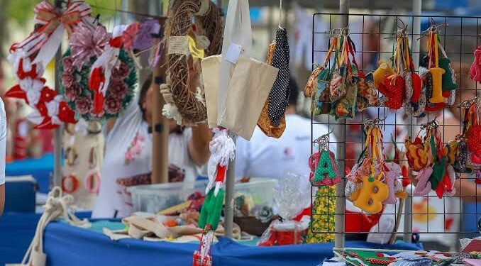 Candeias: SECTUR promove Feira de Artesanato nesta sexta-feira (21)