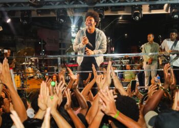 Candeias: Atos proféticos, louvor e adoração marcam mais uma edição da Marcha para Jesus