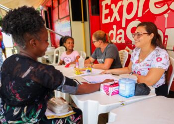Candeias: Moradores de Caracatinga aproveitam Mutirão do MÃE para realizar exames e consultas