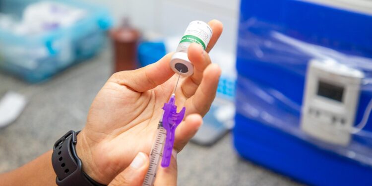 Madre de Deus realiza o DIA D de vacinação contra a gripe (influenza) neste sábado