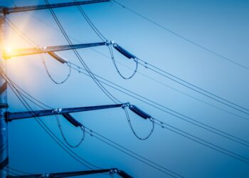 Aneel aciona bandeira vermelha para junho, e conta de luz fica mais cara