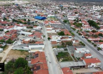 Justiça Eleitoral cassa diplomas de prefeita e vice-prefeito de Cansanção na Bahia