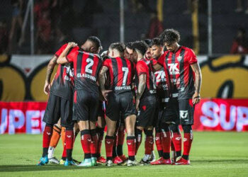 Vitória não vence o Santos há 12 anos; relembre última vez