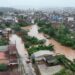 Bahia: Rio transborda após fortes chuvas e 80 famílias ficam desabrigadas em Santo Amaro