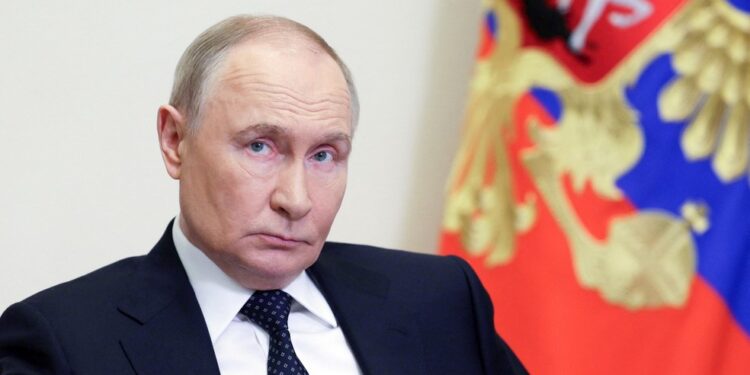 Putin diz que está preocupado com risco do mundo caminhar para 3ª Guerra Mundial