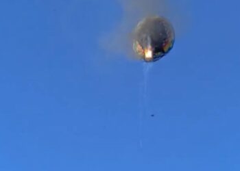 Mulher viu pessoas se jogando de balão em chamas em SC: “Foi Desesperador”