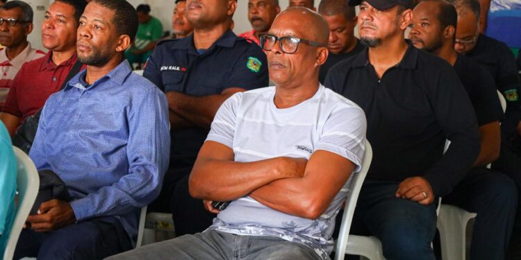 Candeias: SEMOP e SESAU realizam dia de atendimento aos agentes da Guarda Patrimonial do município