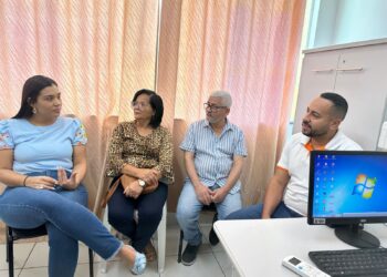 Candeias: Parceria pode ampliar entrega gratuita de óculos de grau na clínica Municipal Ver Melhor