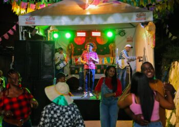 Candeias: Moradores das ruas vencedoras do concurso “Eu trago minha rua no coração” comemoram título com atrações musicais