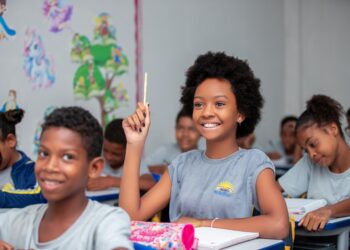 Madre de Deus é destaque na Bahia pelo acompanhamento escolar de beneficiários do Bolsa Família