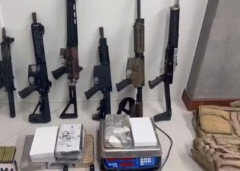 Investigação detalha atuação de policiais civis e militares da BA em esquema de desvio de armas que levou a exoneração de delegado