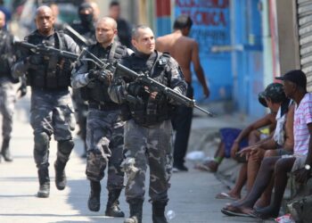 Megaoperação no Alemão e na Penha contra o CV tem 64 mortos e 81 presos