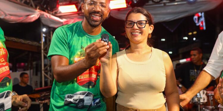 Candeias: Prêmios da Campanha do Natal de Luz 2025 ficam para moradores da cidade