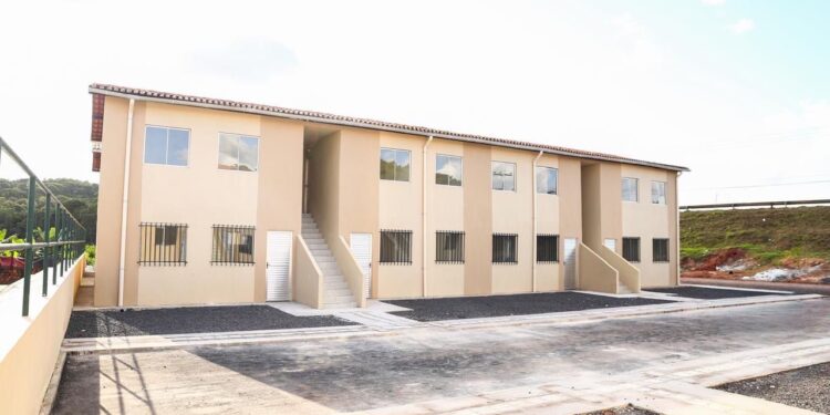 Hoje eu durmo em paz”: Conjunto Vida Nova transforma a realidade de 32 famílias de Menino Jesus