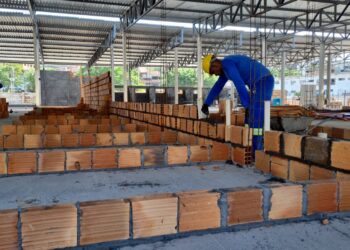 Candeias: 2ª etapa da reforma da Central segue a passos largos para entrega