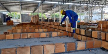 Candeias: 2ª etapa da reforma da Central segue a passos largos para entrega