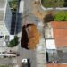 Cratera que abriu em rua, desalojou 156 pessoas e aumenta após nova queda de tubulação