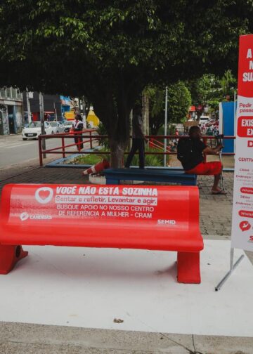 Candeias: Entenda o significado do Banco Vermelho instalado na Praça Dr. Gualberto