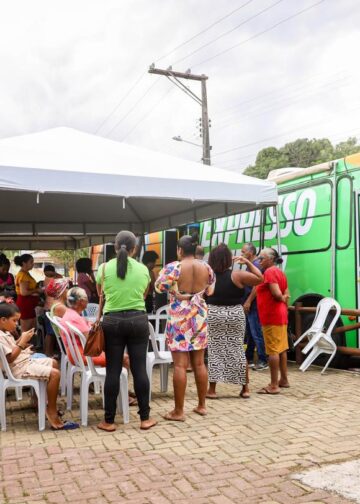 Candeias: Prefeitura leva mais de 50 serviços gratuitos ao distrito de Passé