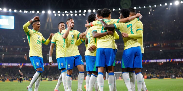 Brasil atropela o Panamá por 6×2