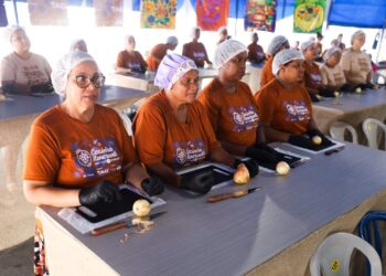 Candeias: Projeto Cozinha Itinerante capacita mais de 150 mulheres em curso gratuito de culinária