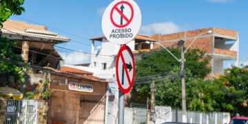 Prefeitura de Madre de Deus implanta sentido único em trecho da Tv. do Campo nesta quarta-feira (13)