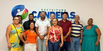 Candeias: Permissionários de alimentação recebem chaves de boxes da Central de Abastecimento